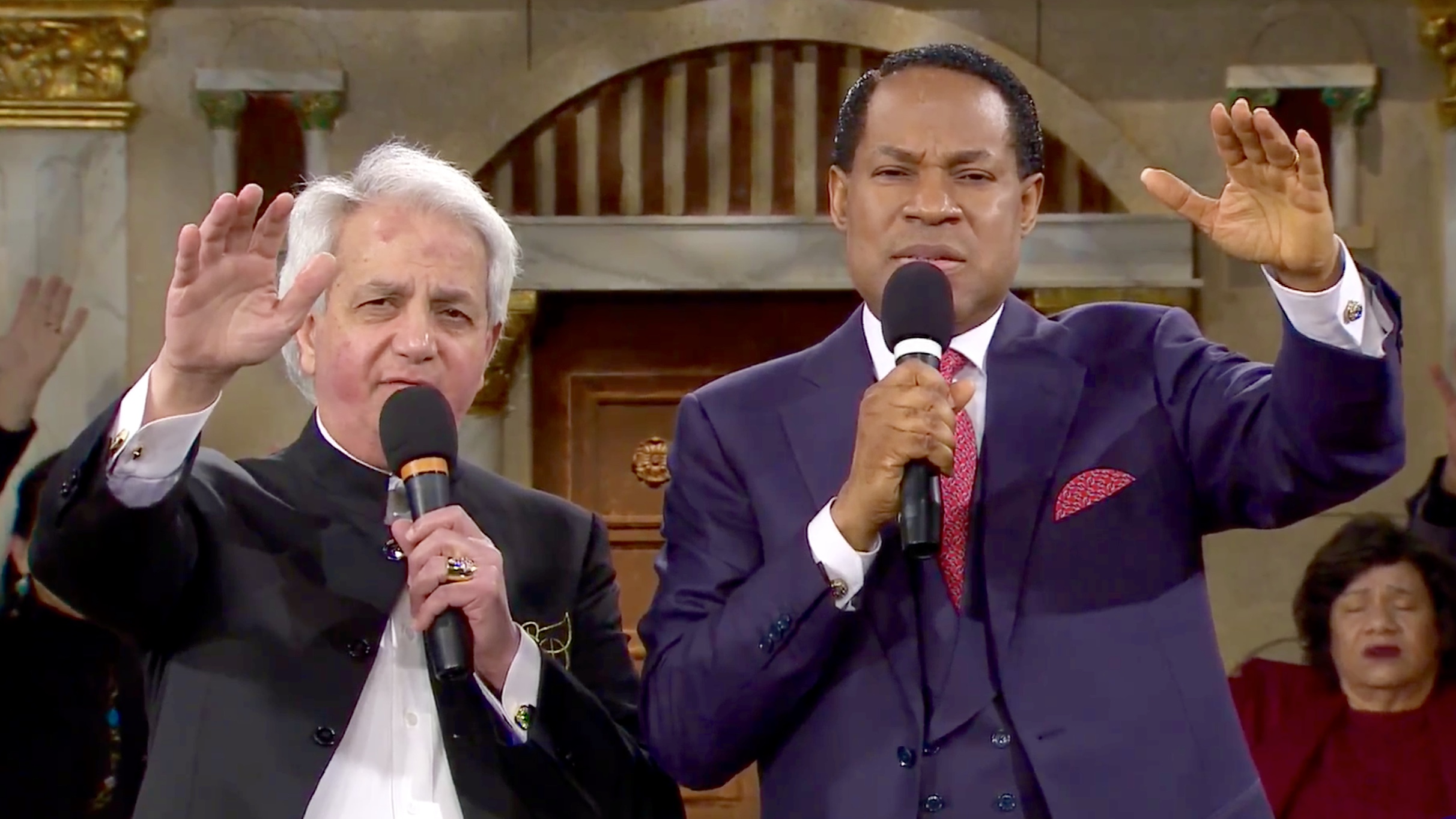Pastor Chris and Pastor Benny Hinn Bless Congregation and the United States