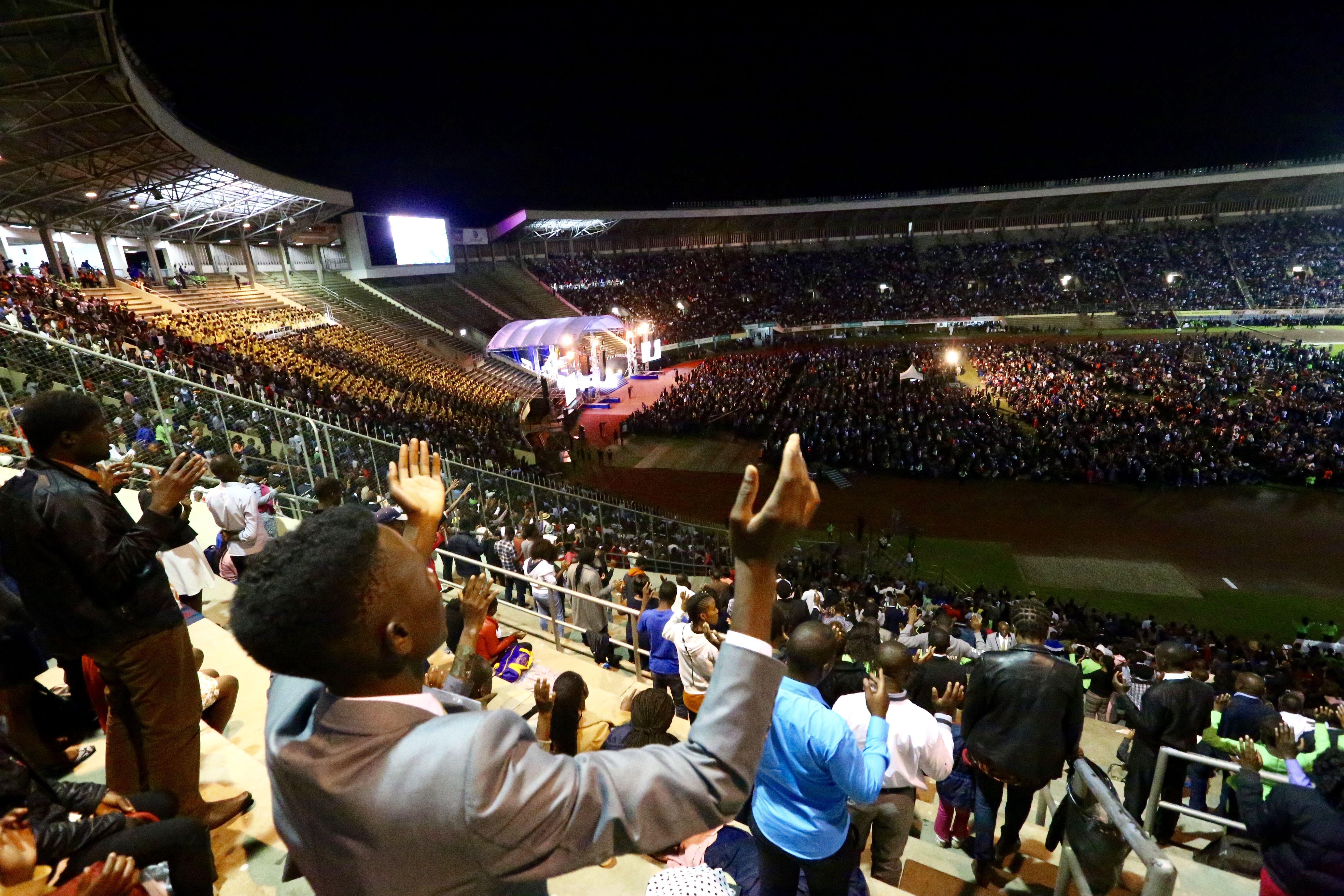 Zimbabwe worships with Pastor Chris